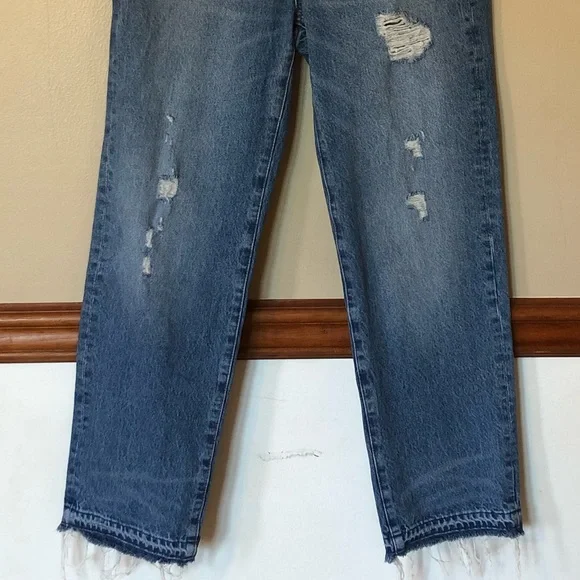 Madewell Classic Straight Jeans - Picture 5 of 7